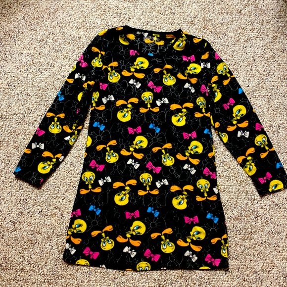 Warner Bros. Other - Tweety Bird nightgown